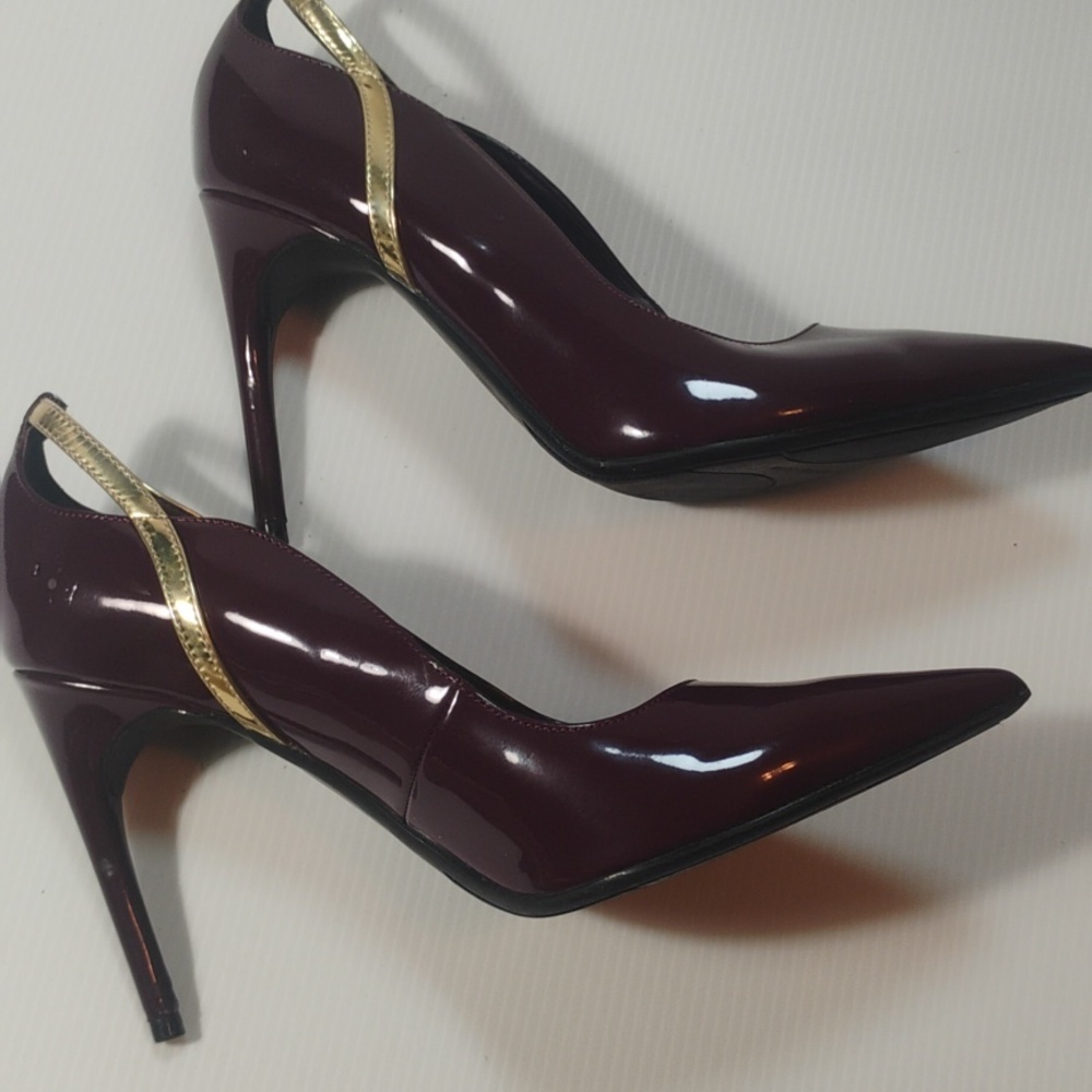Marc Fisher Garlene Burgundy/Gold patent leather pointed toe pumps Size 8.5 - Picture 6 of 10